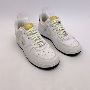 Nike Air Force 1 Low Daisy Style# CW5571-100 Men's Sneakers SZ 8